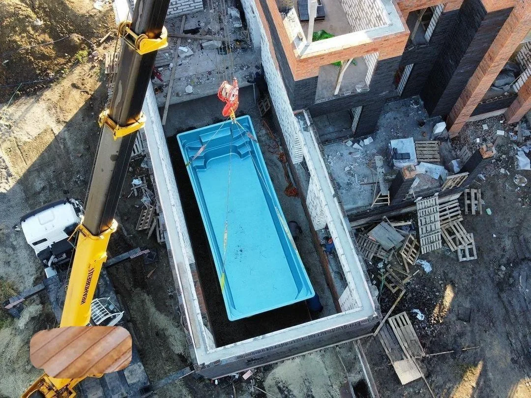 Laguna 9 — зона отдыха у бассейна в Каменске-Шахтинском